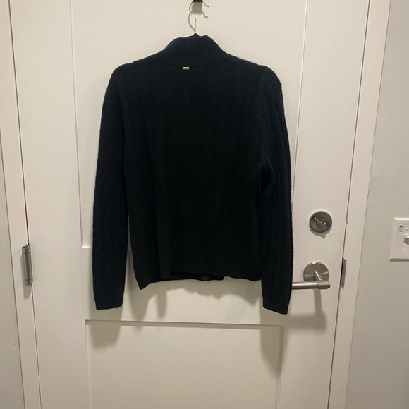 St. John Sport 100% Cashmere Jacket - Picture 5 of 5